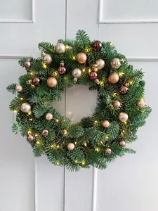christmas wreath - Picture 1 of 1