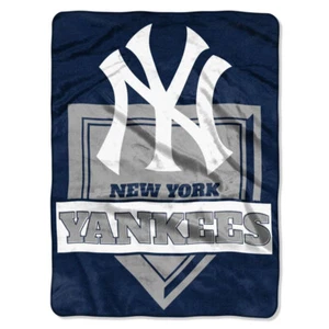 New York Yankees MLB 60" x 80" Plush Throw Blanket, Soft & Warm - Picture 1 of 3
