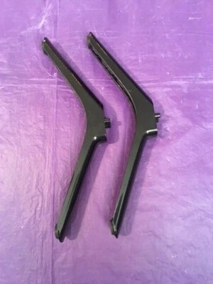 SEIKI SC-32HK860N PATAS DE PIE SIN TORNILLOS Foto 1 de 3