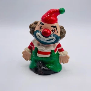 VTG Ceramic Clown Fig Trinket Hobo Hat Sri Lanka Small 3 Inch Red Green Cake Top - Picture 1 of 8