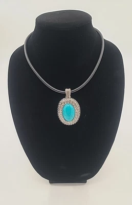Mujer Imitación Turquesa Azul Ovalado Colgante Negro Goma Collar Tono Plata Boho Foto 1 de 4