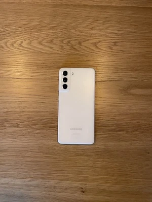 Samsung Galaxy S21 FE 5G - Bild 1 von 4