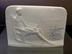 Lladro Collectors Society Bisque Porcelain Shell Plaque/Display Sign Don Quixote - Picture 1 of 5