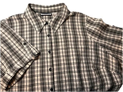 Croft & Barrow Woman 1X Seersucker Plaid Stretch Button Front Shirt Top - Image 1 of 4