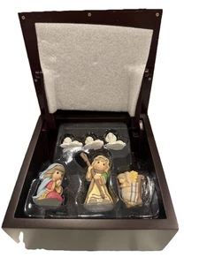 PRECIOUS MOMENTS Belén Reliquia Set 161106 Caja de Música LED Navidad - Imagen 1 de 8