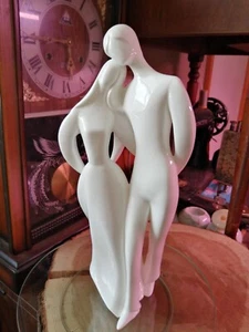 VTG Royal Doulton Lovers HN2762 Figurine 12" Sculpture White Bone China 1977 - Picture 1 of 6