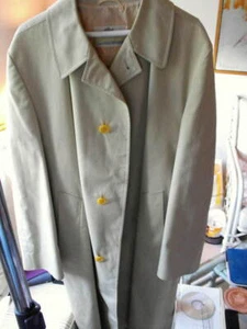 Classic Mens AQUASCUTUM (London) Beige FILEY AQUA 5 Rain Coat w/Bone Buttons 48R - Picture 1 of 7