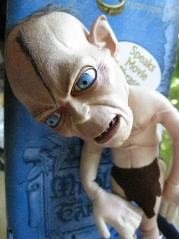New Neca The Lord of the Rings Talking Movie Phrases Gollum Plush Figure Cover