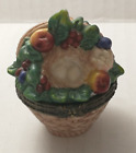 1996 Winterhut Enesco Fruit Basket Ceramic Trinket Box (B1)