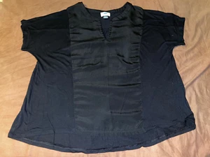 BLOUSE/SHIRT   OLD NAVY/brand    MEDIUM   SS   BLACK/CREW/NECK/5 in split - Picture 1 of 7