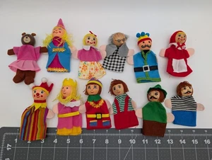 Finger Puppet Lot Wooden Heads Castle People Bear King Queen - Picture 1 of 9