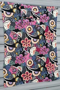 Vera Bradley Fleece Reisedecke wandelbar 45" x 60" Kauai Floral - Bild 1 von 7