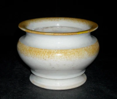 Early 1835 - 1865 Yellow True Spatter Spatterware Sugar Bowl - Image 1 of 3