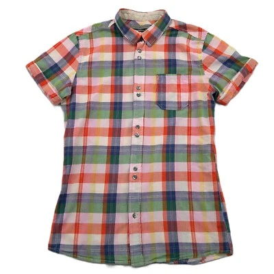 Camisa Comportamiento Urbano Para Hombres Mediana Rosa A Cuadros Manga Corta Abotonada Calce Ajustado Ruidoso Foto 1 de 4