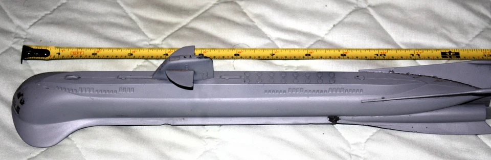 Polar Lights Seaview Submarine model kit, assembled and primed. No periscopes - Image 1 of 4