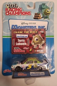 Terry Labonte # 5 NASCAR 1:64 Diecast Car Racing Champions NEW Old stock - Picture 1 of 4
