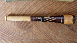 Vintage Ornate Cigarette Holder 4 Inches Long - Imagen 1 de 3