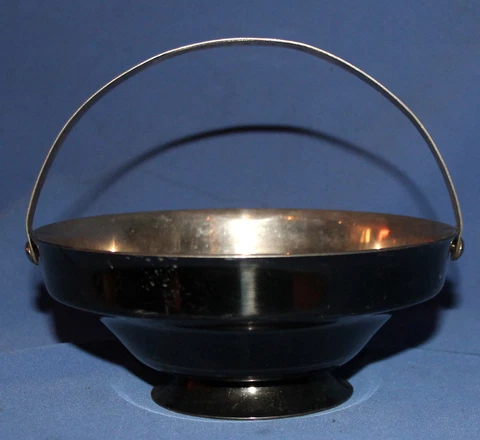 Vintage metal basket bowl Cover