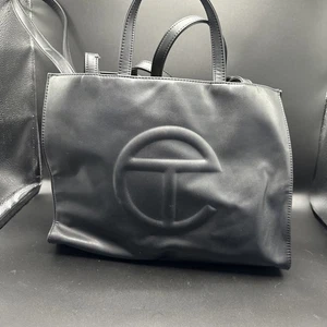Bolso de compras Telfar negro tamaño mediano - Imagen 1 de 8