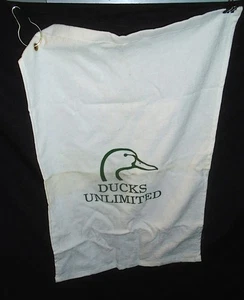 Ducks Unlimited Logo Golf Handtuch - weiß mit grünem Entenkopf Logo 24" x 16" - Bild 1 von 4