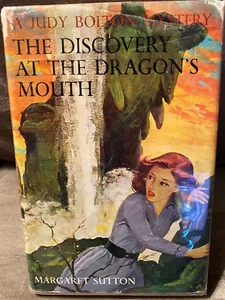 A JUDY BOLTON MYSTERY THE DISCOVERY AT THE DRAGON'S MOUTH #31 RARE 1960 - Picture 1 of 4