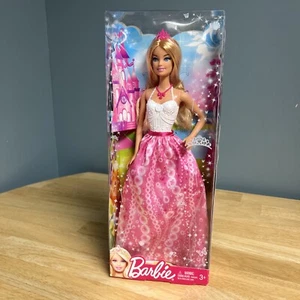 Barbie Mix & Match Fairytale Princess Doll Mattel X9439 - Picture 1 of 8
