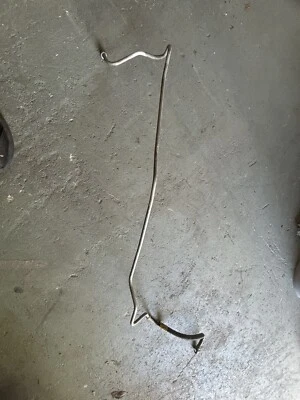 Fuel Feed Line Gas S10 Blazer 2000 2002 2001 2003 1999 1997 1998 2004 OEM - Image 1 of 4