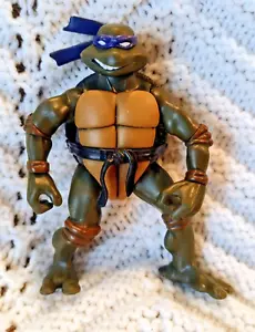 Teenage Mutant Ninja Turtles Donatello 5" Action Figure 2002 PLAYMATES - Picture 1 of 6