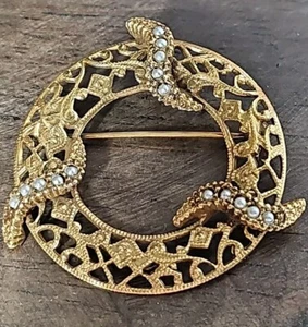 Vintage Filigree Wreath Circle Pin Brooch With Faux Seed Pearls - Picture 1 of 7