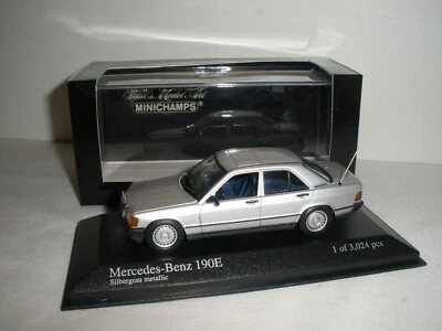 Mercedes-Benz 190E Silbergrau Minichamps [400 034101] - Image 1 of 4