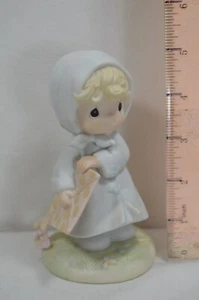 Precious Moments "March" Calendar Girl Kite Figurine #110019 T56 - Picture 1 of 5