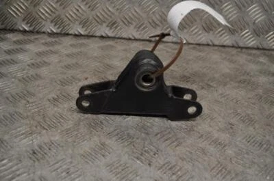 Kawasaki GPZ550 H 1982-1983 82-83 Rear Back Shocker Shock Bracket  - Imagem 1 de 4