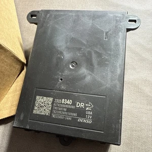 OEM Front Seat Memory Module 23338340 2014-2020 Cadillac Escalade Chevrolet GMC - Picture 1 of 11