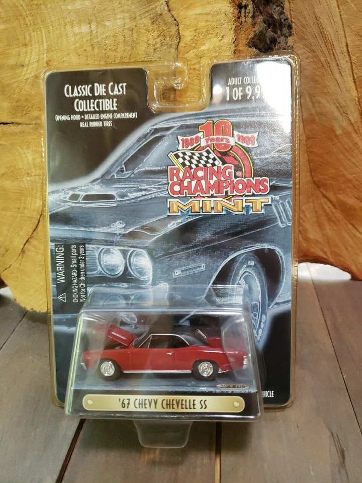 Racing Champions 1956 Chevy Nomad Motor Trend Issue #239 Diecast Car