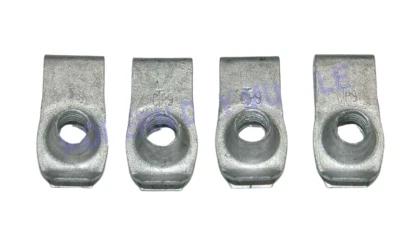New GM Set Of 4 Dual Fan Lower Mount Clips Fits 82-92 Camaro Firebird - Image 1 of 2