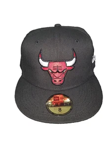 Chicago Bulls Hat Black Classic Logo Pink Paisley UV New Era 59Fifty Fitted Sz 8 - Picture 1 of 3