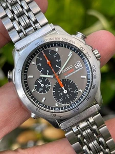 Rare Seiko Chronograph 1/100 7T52-6A00 Grey Panda Dial from 1990s Vintage Watch - Picture 1 of 11