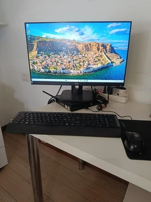 DELL PC Desktop ALL IN ONE 24"  OptiPlex 3090 Core i5 2.3 GHz-SSD 240GB RAM 8 GB - Immagine 1 di 4