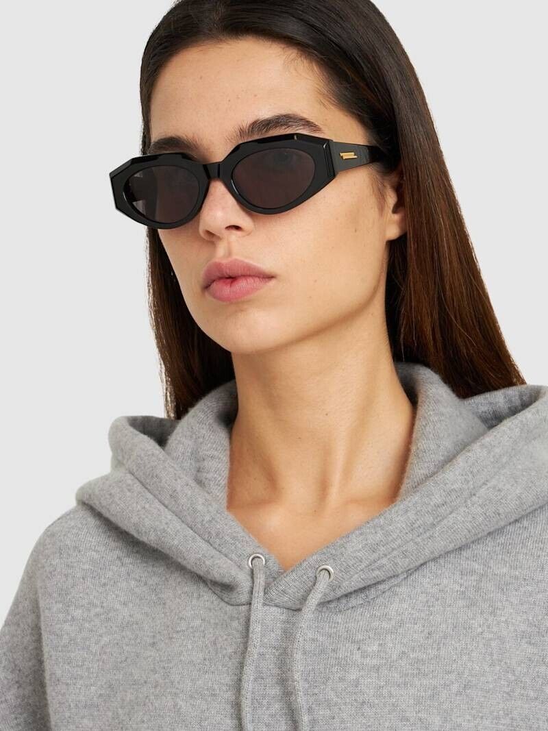 Bottega Veneta Oval Sunglasses for Women for sale | eBay Bottega Veneta Oval Sunglasses for Women for sale | eBay
