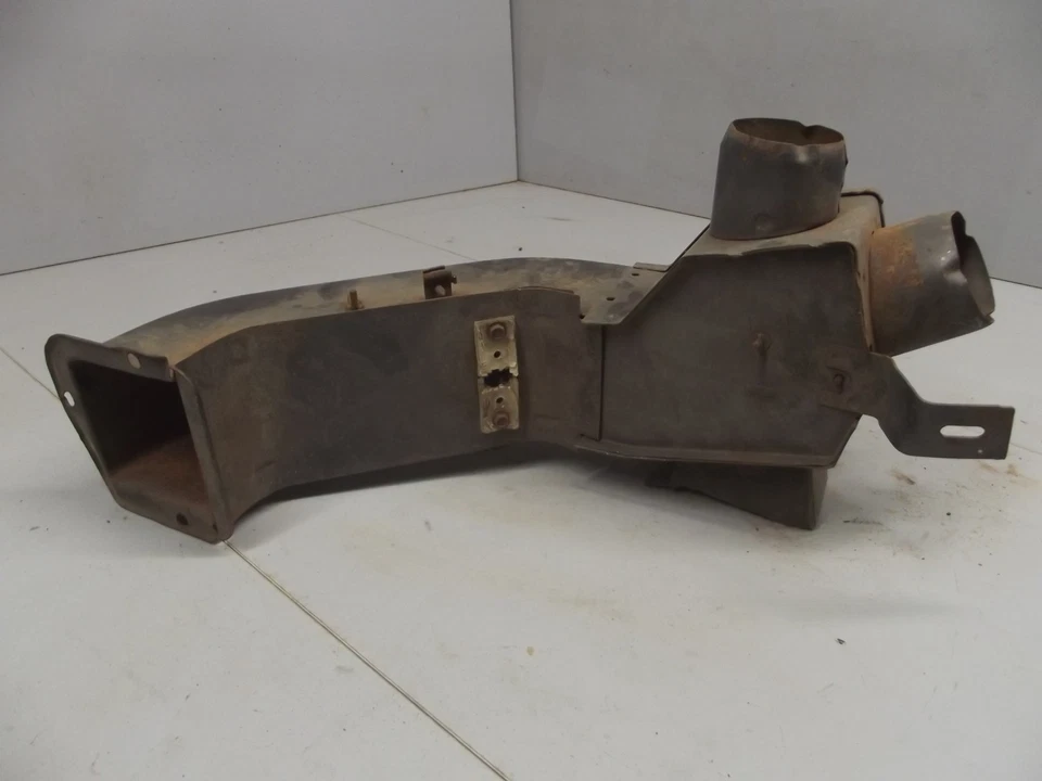 CHEVROLET TRUCK HEATER DUCT BOX c10 c20 1966 1964 1965 chevy pickup - Image 1 of 4