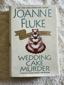 Wedding Cake Murder By Joanna Fluke Hardcover Autographed Hannah Swenson Fiction - Picture 1 of 4