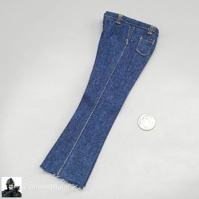 Pantalones de mezclilla escala 1:6 Triad Toys corte bota femenina para figuras de 12" Foto 1 de 4