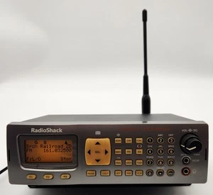 Radio Shack Pro-197 Digital Trunking Scanner Radio - Zdjęcie 1 z 6