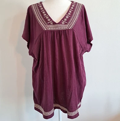 0586 - SONOMA 1X Woman's Purple Tunic Tshirt Blouse with Embroidered Detailing - Image 1 of 4