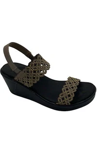 Skechers Scalloped Rhinestone Wedges Sassy Dayz Taupe - Picture 1 of 3