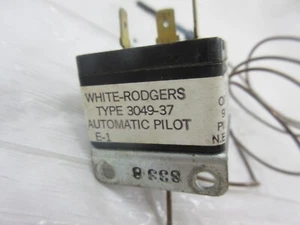 WHITE RODGERS 3049-37 AUTOMATISCHER PILOT FLAMMENSENSOR 30" KAPPE. 3 SPATENKLEMME - Bild 1 von 6