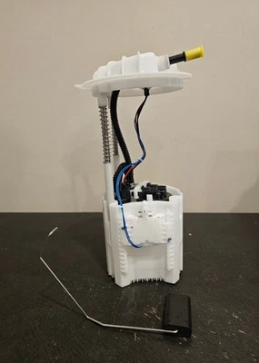 Fuel Pump Module For 07-11 Dodge Nitro 3.7L 4.0L 08-12 Jeep Liberty 3.7L E7219M - Image 1 of 4