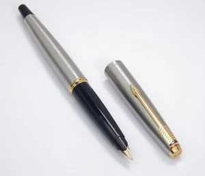 Parker 45 Steel Flighter & Gold Trim Fountain Pen - Nib 'F' 14K - Picture 1 of 16