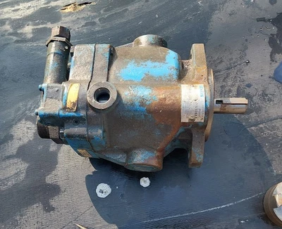 VICKERS PVB10RSY31C11 Hydraulikpumpe - Bild 1 von 3