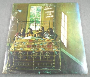 Jo Jo Gunne ~ JUMPIN THE GUNNE ~ vinyl LP record ~ 1973 Asylum Records SD 5071 - Picture 1 of 9